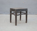 42-9850, Klein zwart bijzettafeltje