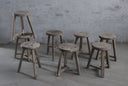 B-T 1275, Houten krukjes