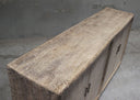 BT-1999, Houten dressoir