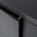 DS 409, Zwart dressoir