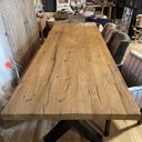ET 157, Eikenhouten eettafel