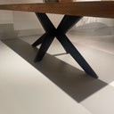 ET 311, Eettafel van teakhout