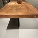ET 311, Eettafel van teakhout