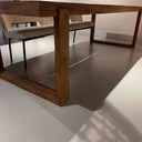 ET 321, Eettafel met gespleten top