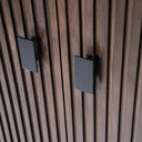 KT 406, Donker bruine kast