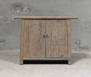 L-467, Kleine houten kast