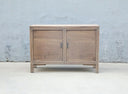 L363, Klein dressoir