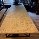 SET 001, Eettafel met wit blad en stalen onderstel