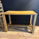 SET 002, Houten bartafel