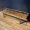 SKB 001, Uniek bankje