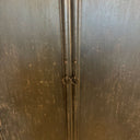 SKT 002, Zwarte kast