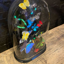 VI 197, Vlinderstolp met gekleurde vlinders