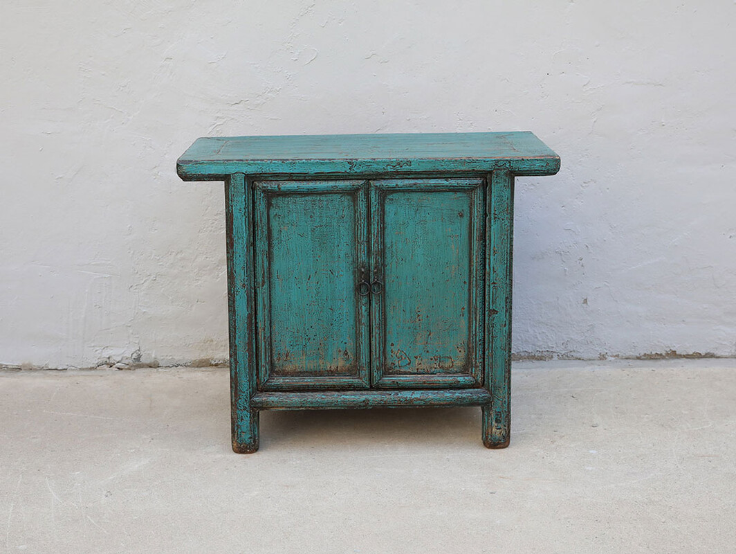 42-3616, Small blue cabinet