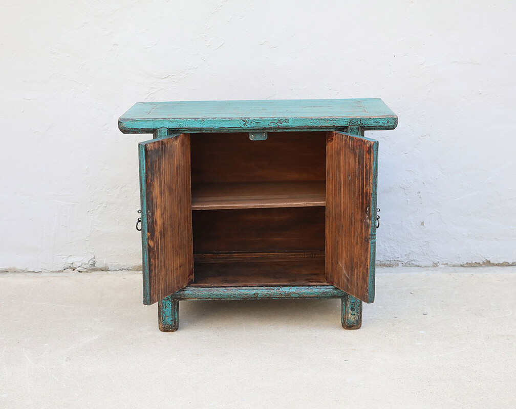 42-3616, Small blue cabinet