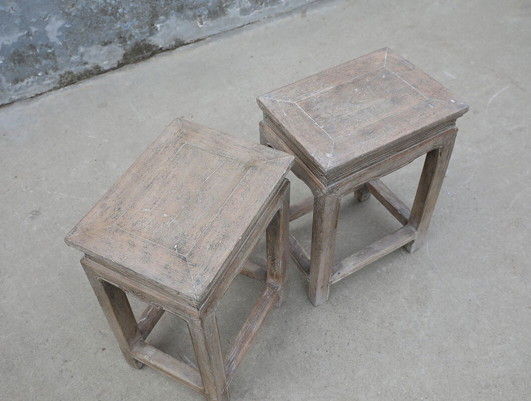 42-9333, Small side tables