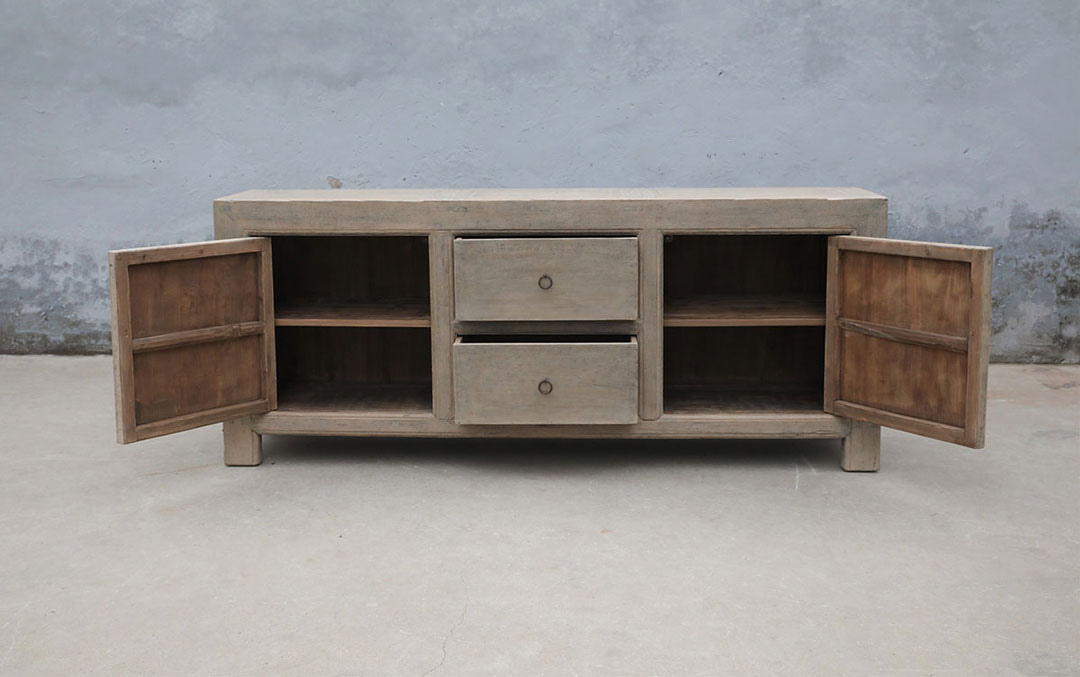 A109, Wooden sideboard 