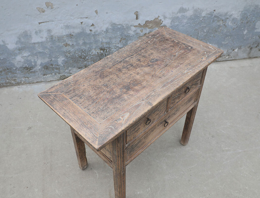 A127, Wooden side table