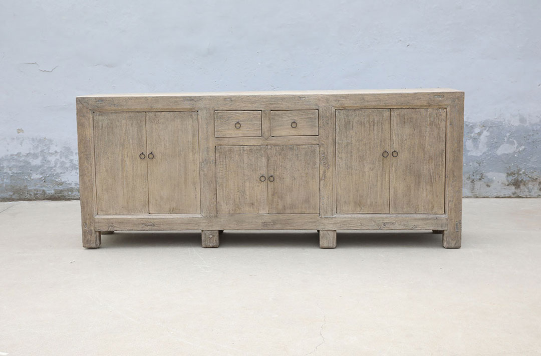 A129, Sideboard with drawers and doors