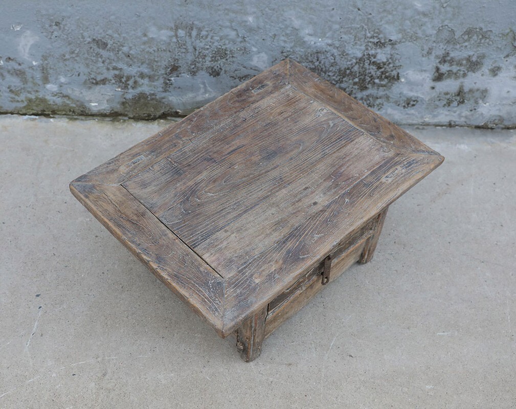 A246, Coffee table with drawer