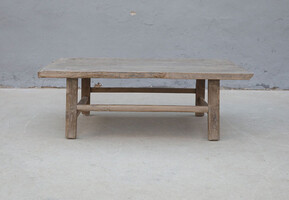 A272, Wooden coffee table