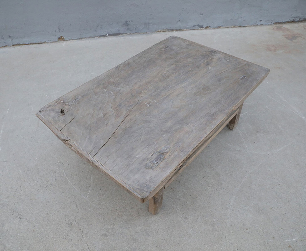 A272, Wooden coffee table