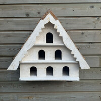 DE 328, Wooden birdhouse