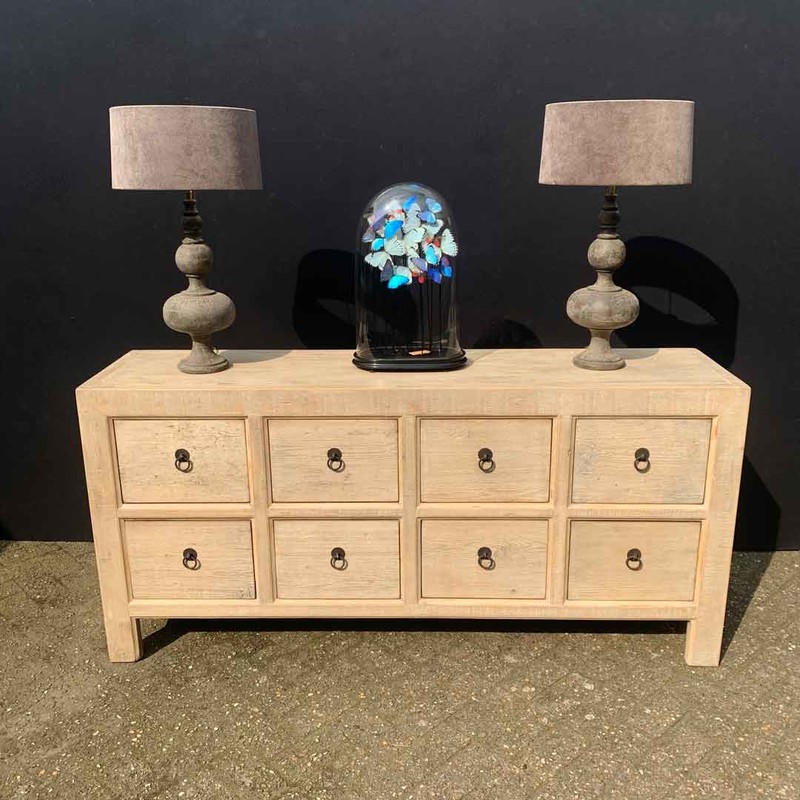 DS 183, Dresser with 8 drawers