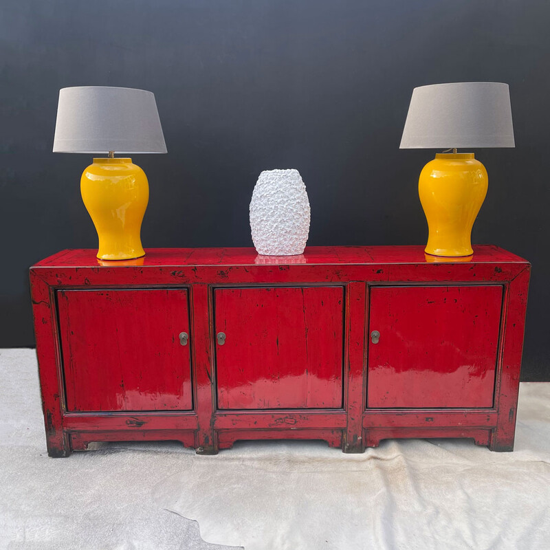 DS 404, Red sideboard with 3 doors