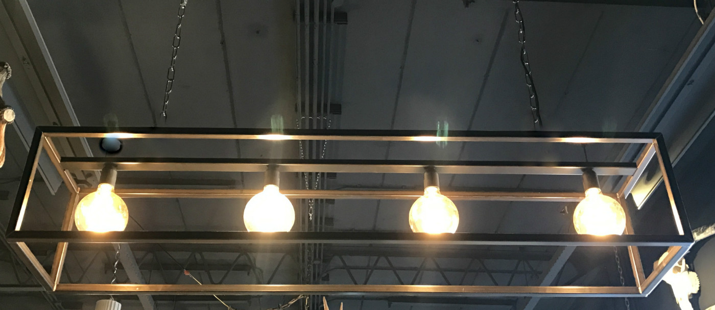Neuken Vereniging Perceptueel Stoere ijzeren hanglamp met 4 lichtpunten. - verlichting, terracotta  lampen, potlampen, pot, lamp - De Jong Interieur