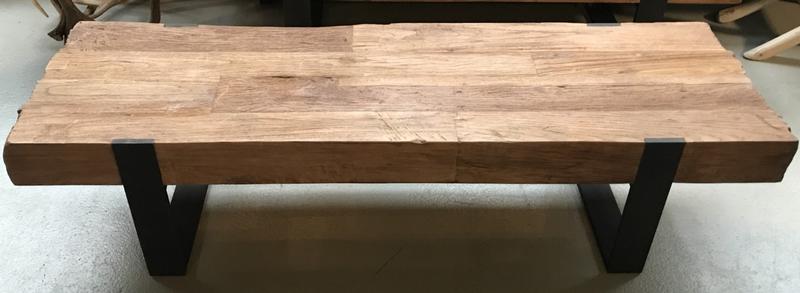 Grof houten bijzettafel met frame - Kleine tafels, bijzettafels en - Antieke tafels van oud hout. landelijke tafels. - De Jong Interieur