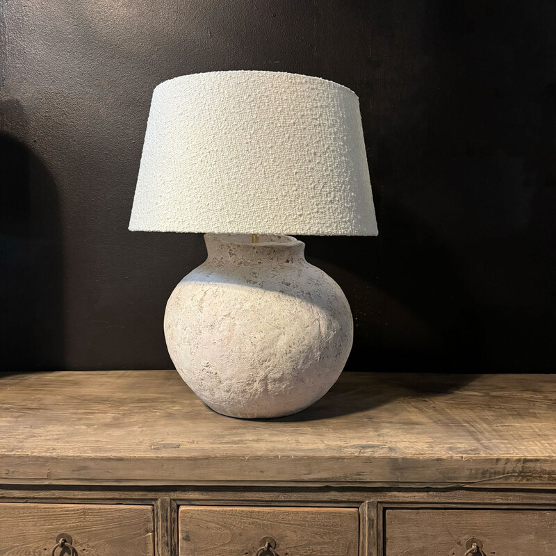 TL 249, White jar lamp