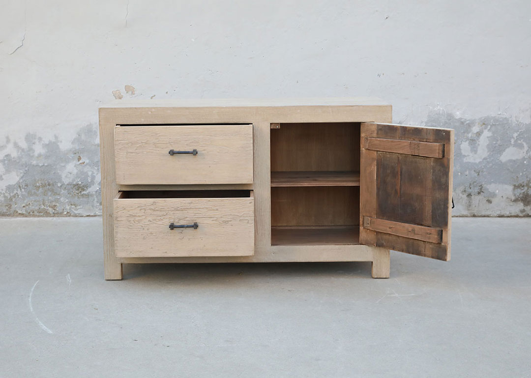 VM318, SIdeboard with door and 2 drawers